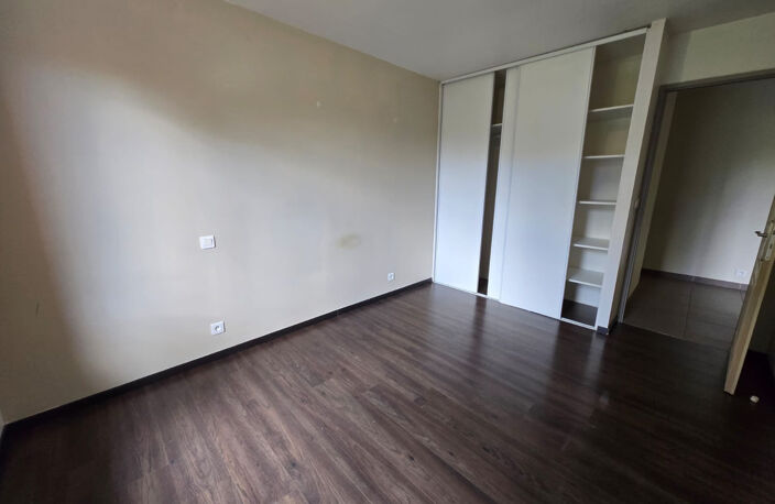 AUTERIVE CENTRE (31190) - APPARTEMENT T3 DE 70m2 - RENOVÉ — photo 4