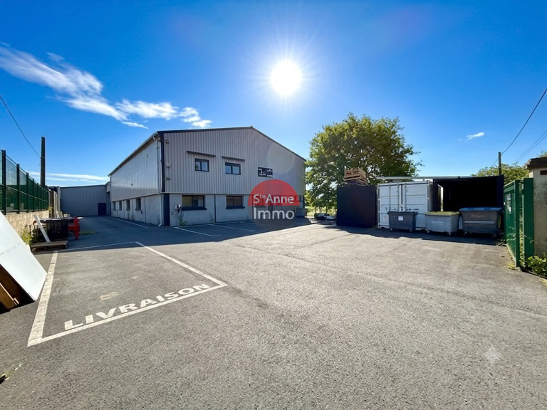 CAMBRONNE-LÈS-RIBECOURT - 1 131m2 - ENTREPOT - LOCAL PROFESS — photo 1