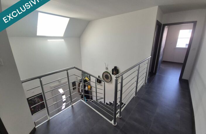 Laissez-vous séduire par cette magnifique maison contemporaine où confort, modernité et qualité de vie se rencontrent. — photo 3
