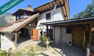 Maison 6 Pièces 119 m² à vendre à Saint-Martin-de-Queyrières (05120)