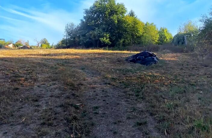 UN TERRAIN POUR CONSTRUIRE, UNE GRANGE POUR IMAGINER AUTRE CHOSE ! — photo 4