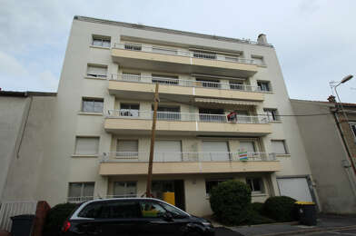Appartement 4 pièces 965 €