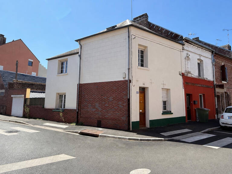 AMIENS - QUARTIER SAINT ACHEUL - MAISON - 2 CHAMBRES - 1 BUR — photo 1