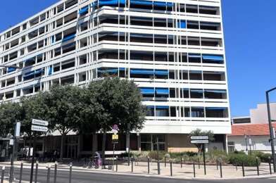 Appartement 5 pièces 1200 €