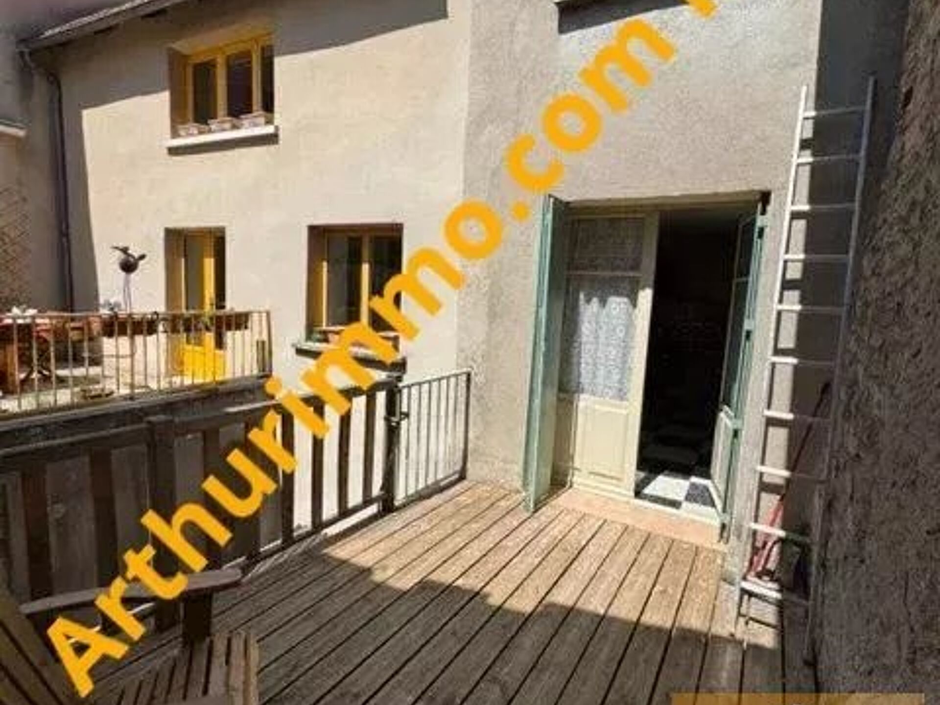 Maison 3 pièces 66 m² · à Chanac · 66 m² · 80 000 €