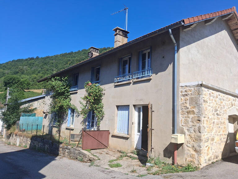 Maison Nivollet Montgriffon 6 pièce(s) 176 m2 — photo 1