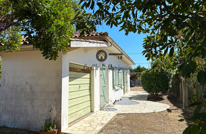 MAISON DE PLAIN PIED 3 CHAMBRES MONTALIVET SUD SUR TERRAIN 8 — photo 5