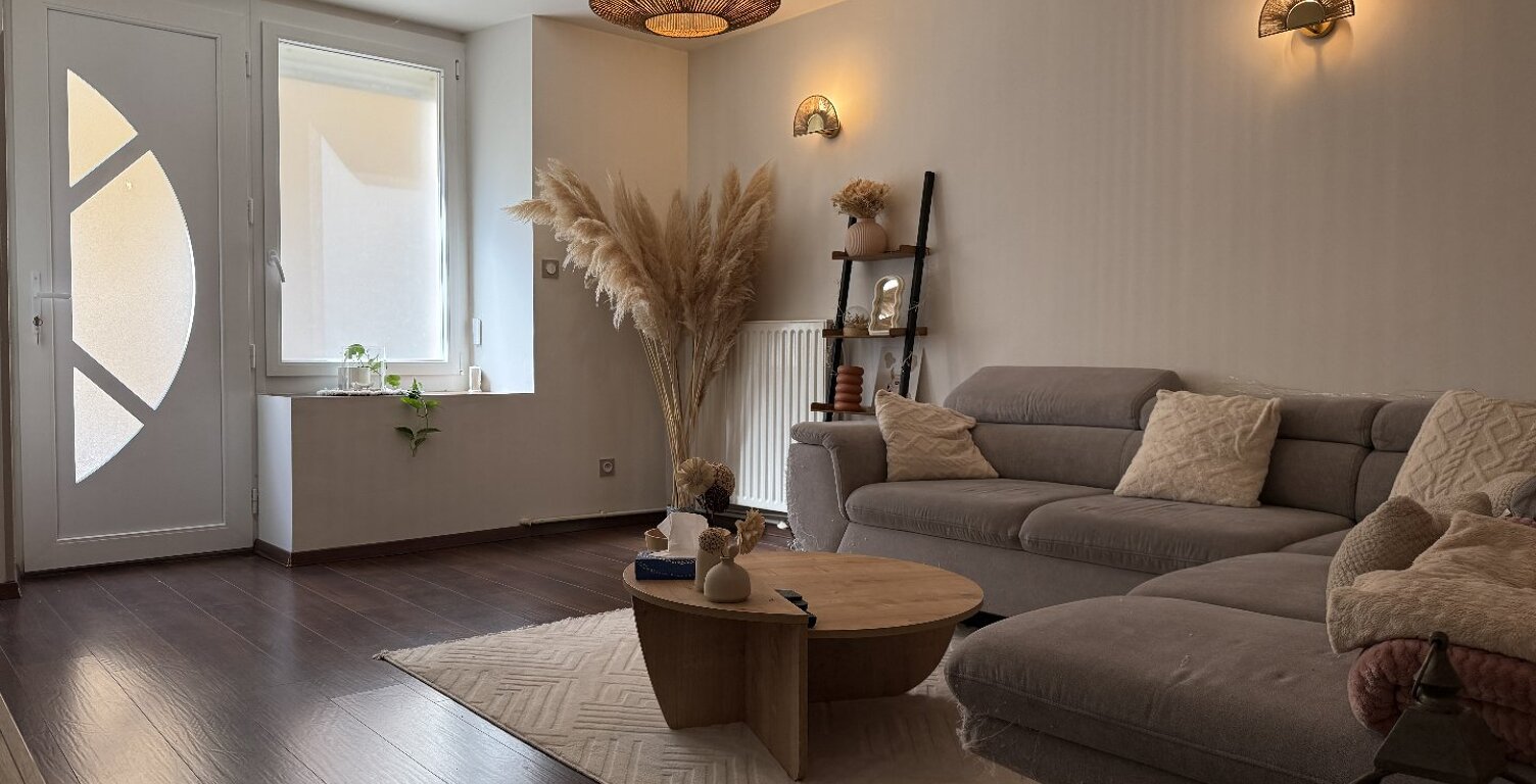 Vente maison 4 pièces 121 m² Foix (09000) — photo 1