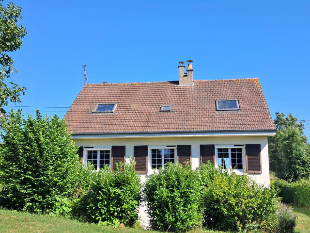 OSMOY-SAINT-VALERY - PAVILLON 3 CHAMBRES SUR SOUS-SOL COMPLE — photo du bien
