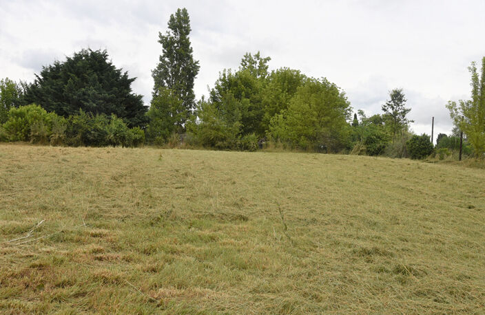 Rabastens proche Face à la campagne beau terrain viabilisé de 1026 m2 — photo 2