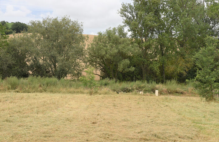 Rabastens proche Face à la campagne beau terrain viabilisé de 1026 m2 — photo 4