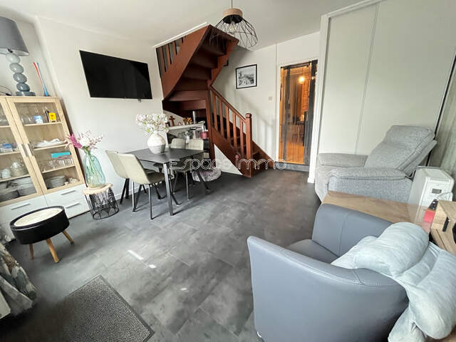 MAISON AVEC JARDIN, ATELIER ET CAVE - MALAUNAY CENTRE - 105,81 m² — photo du bien