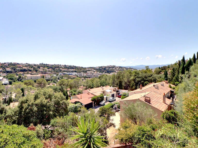 VENTE SAINT-RAPHAEL - PROCHE COMMERCES ET ECOLES - Villa 3 pièces de 75m2 — photo 1