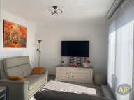ST SEBASTIEN, T5 105 m² et 2 Garages — photo 4
