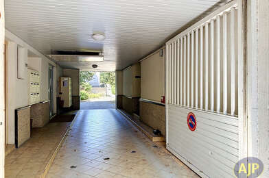 Garage  110 €