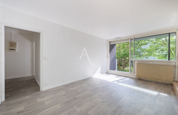 APPARTEMENT LUMINEUX 3P - CERGY - Résidence récemment isolée ! — photo 2