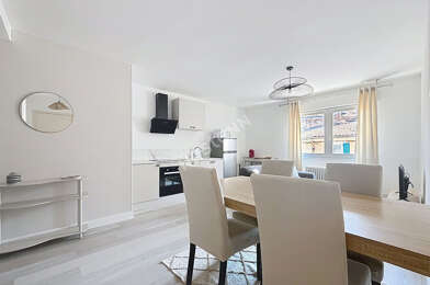 Appartement 3 pièces 695 €