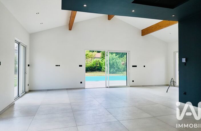 Vente Maison/villa 5 pièces — photo 2
