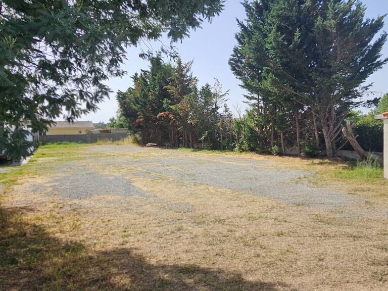 Vente Terrain à bâtir 1 060 m&sup2; — photo 1