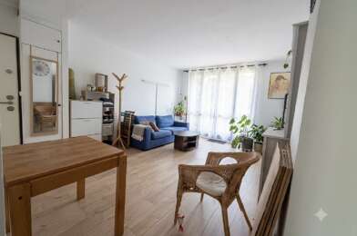 Appartement 3 pièces 1100 €