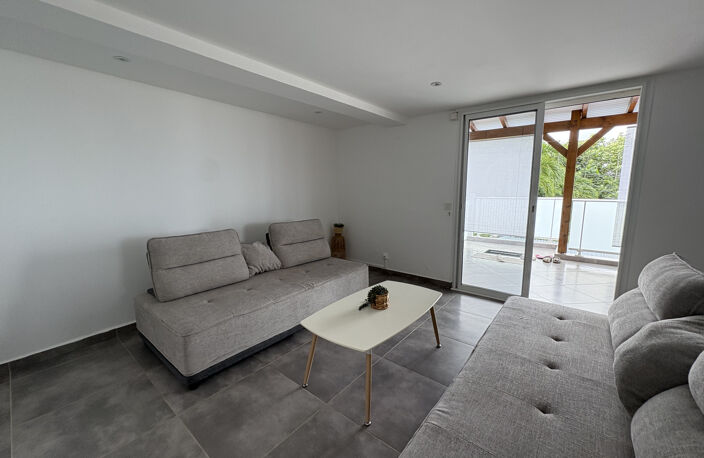 MAGNIFIQUE APPARTEMENT T4 MODERNE ENTIEREMENT MEUBLE PETIT-B — photo 2