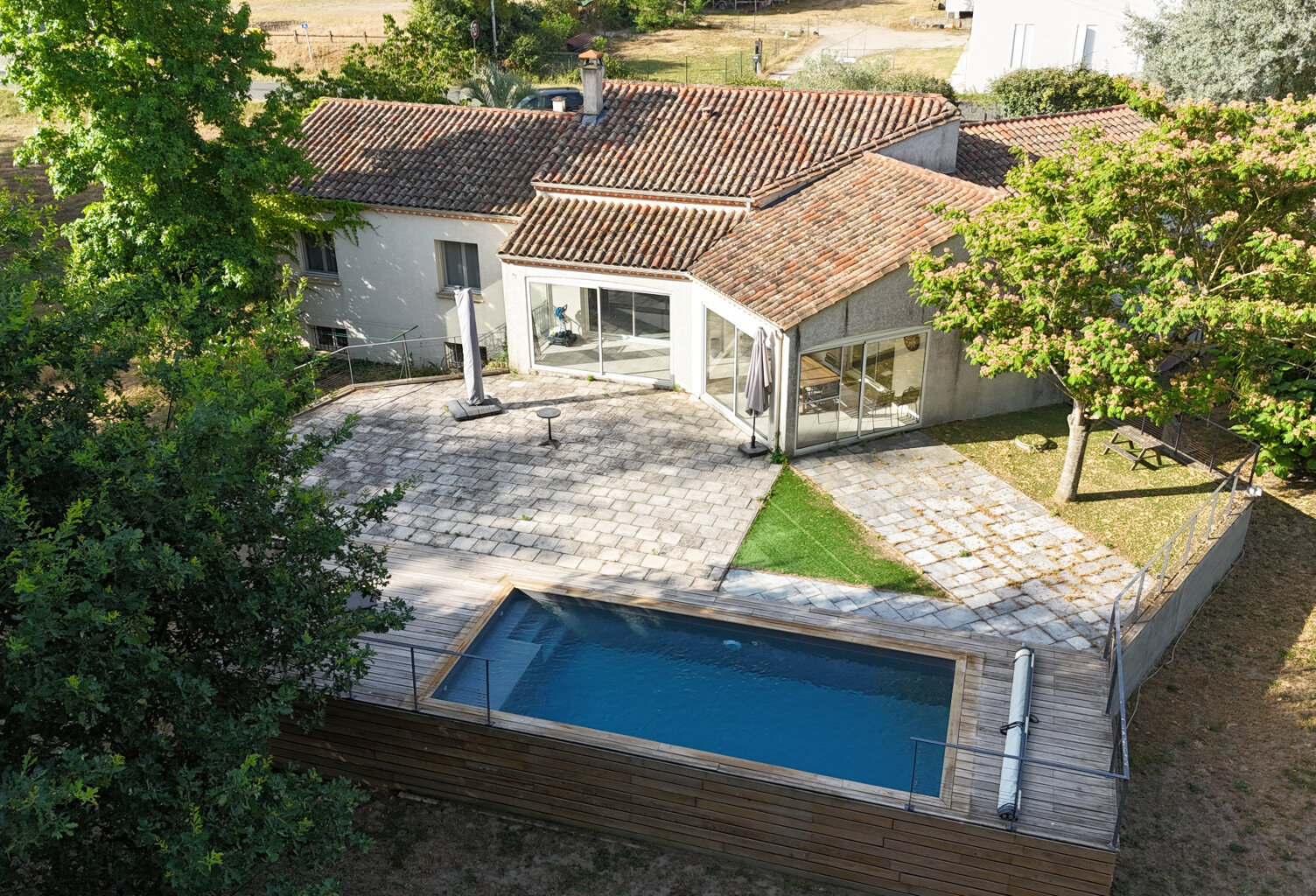 Villa contemporaine avec piscine — photo 1