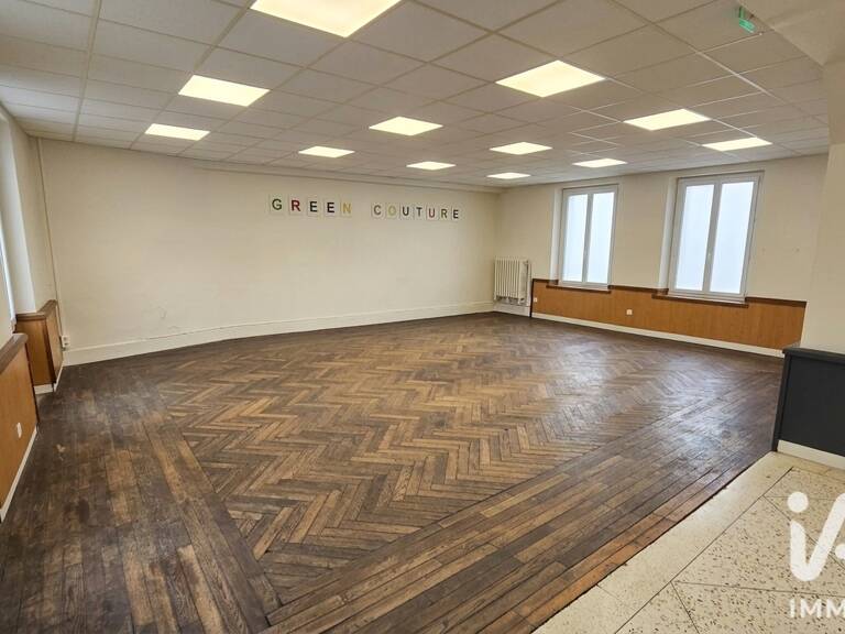 Vente Immeuble 310 m&sup2; — photo 1