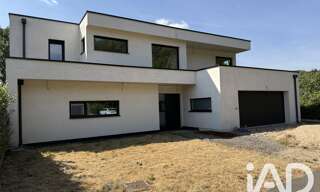 Maison 8 Pièces 245 m² à vendre à Rédange (57390)