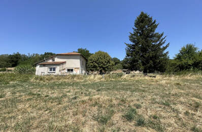 Maison à rénover avec grand terrain attenant en pleine campa — photo du bien