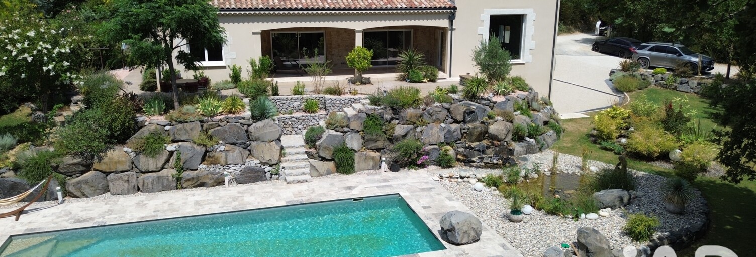 Maison 7 Pièces 220 m² à vendre à Montélimar (26200)