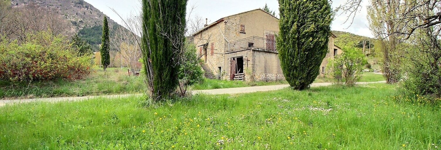 Maison 4 Pièces 121 m² à vendre à Reilhanette (26570)