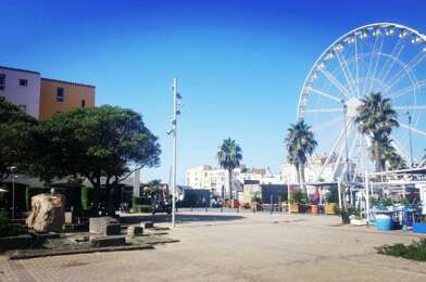 Commerce  530000 €