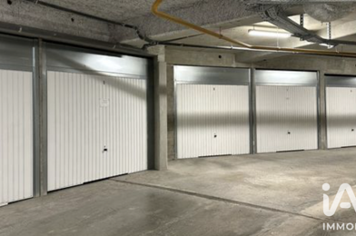 Garage  25000 €