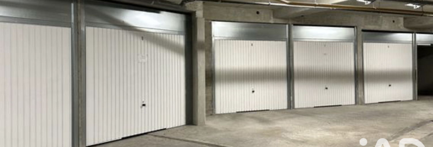 Garage  13 m² à vendre à Fréjus (83600)