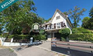 Maison 8 Pièces 240 m² à vendre à Saint-Pourçain-sur-Sioule (03500)
