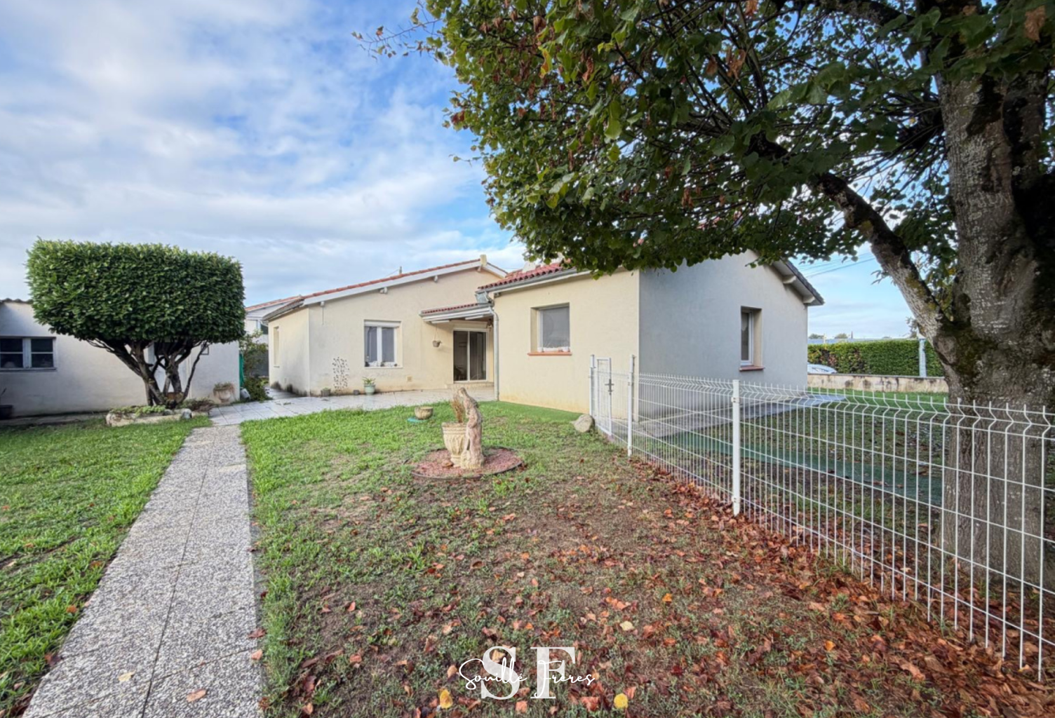 BRAX - MAISON AVEC DEPENDANCES - DOUBLE GARAGE - TERRAIN CLOS — photo 1