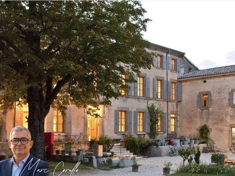 Bastide d'exception du XVIII? siècle dans la Drôme. — photo 1
