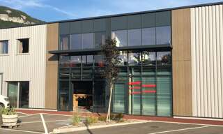Commerce  415 m² à vendre à Sillingy (74330)