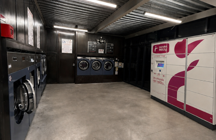 Vente Boutique/Local commercial 415 m&sup2; — photo 3
