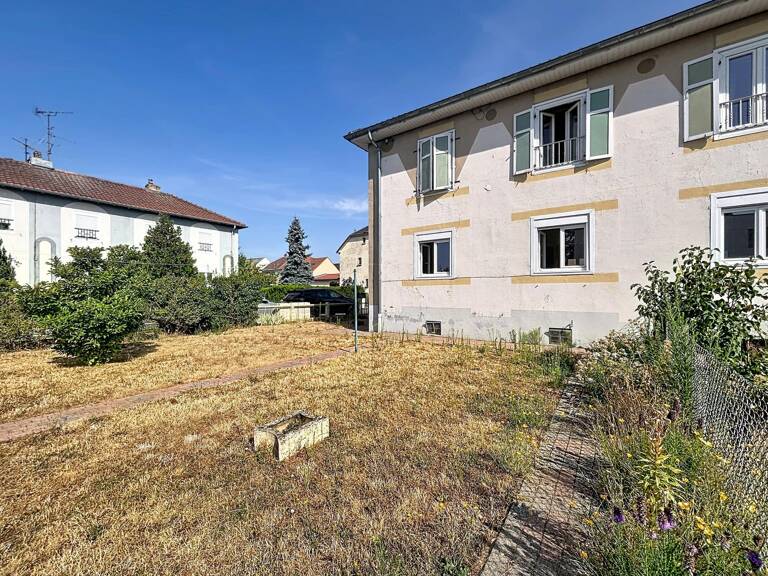 Appartement avec jardin et garage — photo 1