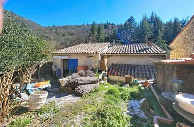 Maison de village avec jardin — photo du bien