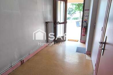 Commerce 2 pièces 55000 €