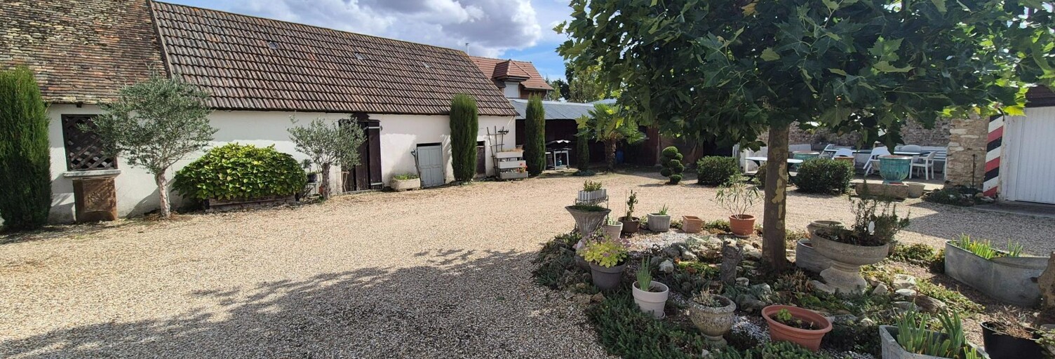 Maison 7 Pièces 180 m² à vendre à Bréval (78980)