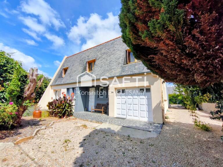 Plouigneau  Maison de 113 m² avec travaux et beau potentiel — photo 1
