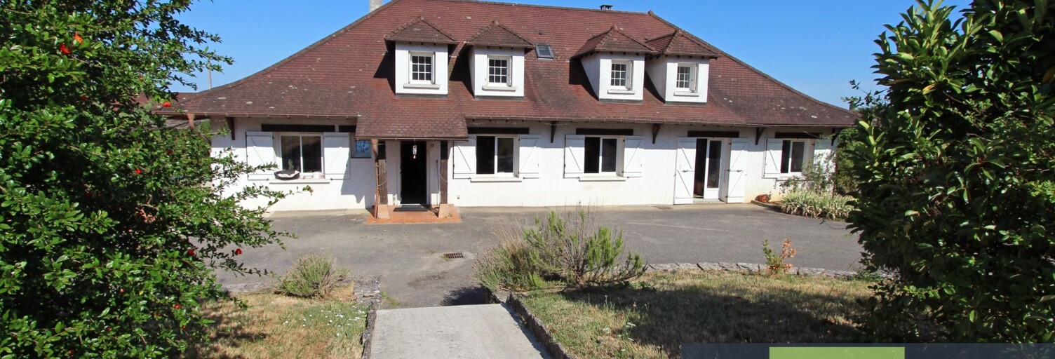 Maison 10 Pièces 331 m² à vendre à Saint-Amour (39160)
