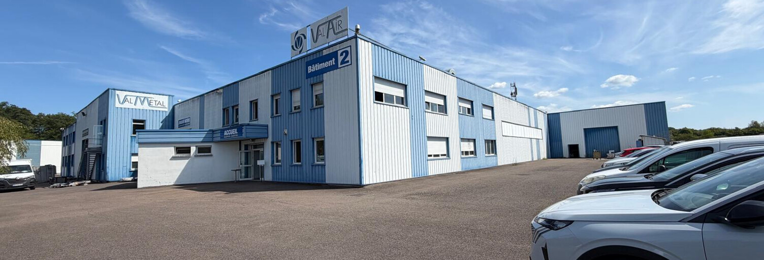 Commerce  3600 m² à vendre à Lure (70200)