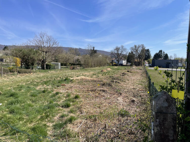 Vente, terrain de 1135 m2 dont 953 m2 constructibles, MELISE — photo 1