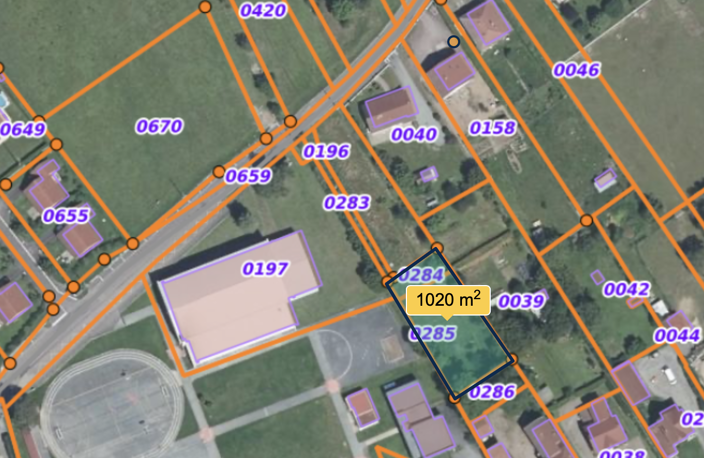 Vente terrain plat constructible de 1019 m2, non viabilisé, — photo 3