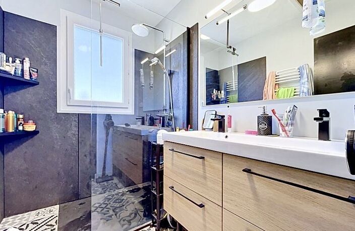 Vente maison 6 pièces 107 m² Brive-la-Gaillarde (19100) — photo 5