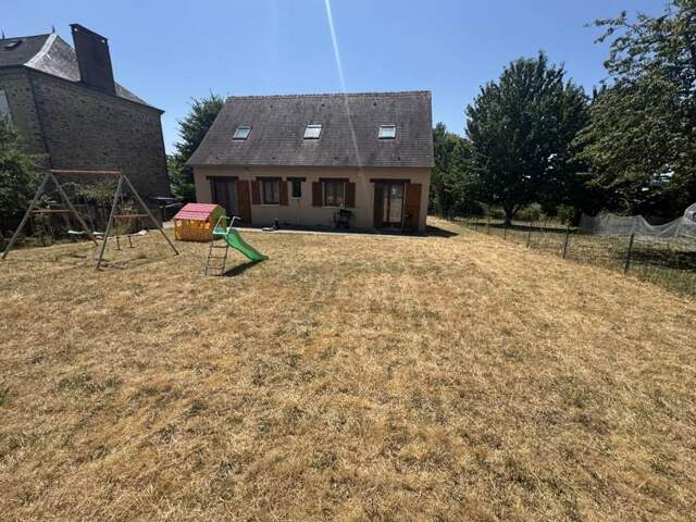 Pavillon de 5 pièces principales — photo du bien